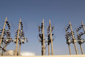 33kV overhead switchgear design based on ABB OVR reclosers (deployed as magnetically actuated circuit breakers). Effectively one vacuum circuit breaker per step-up transformer onto a common overhead line